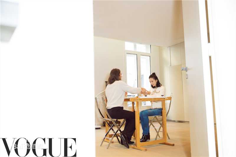 最优质刘诗诗(Liu Shishi)在《Vogue服饰与美容》中的相册