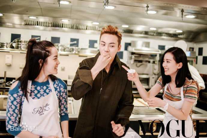 最优质刘诗诗(Liu Shishi)在《Vogue服饰与美容》中的相册