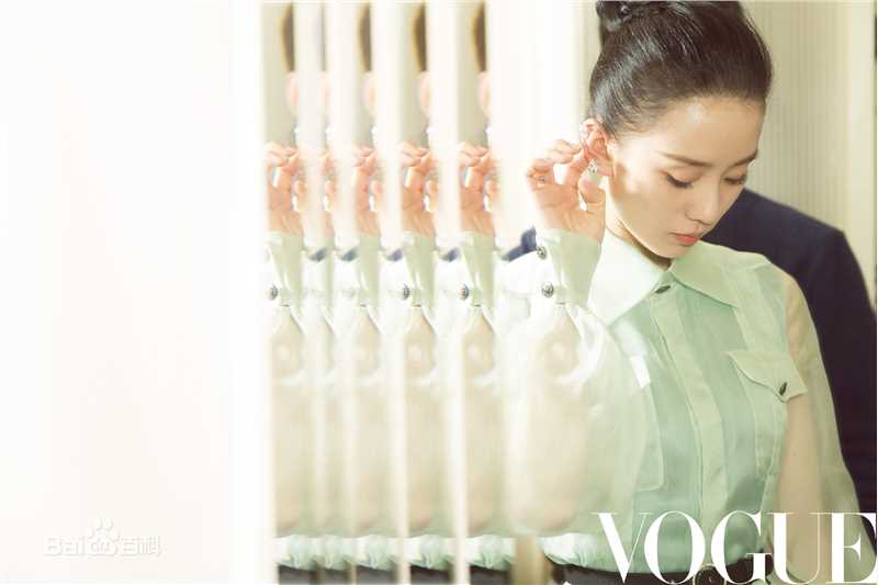 最优质刘诗诗(Liu Shishi)在《Vogue服饰与美容》中的相册