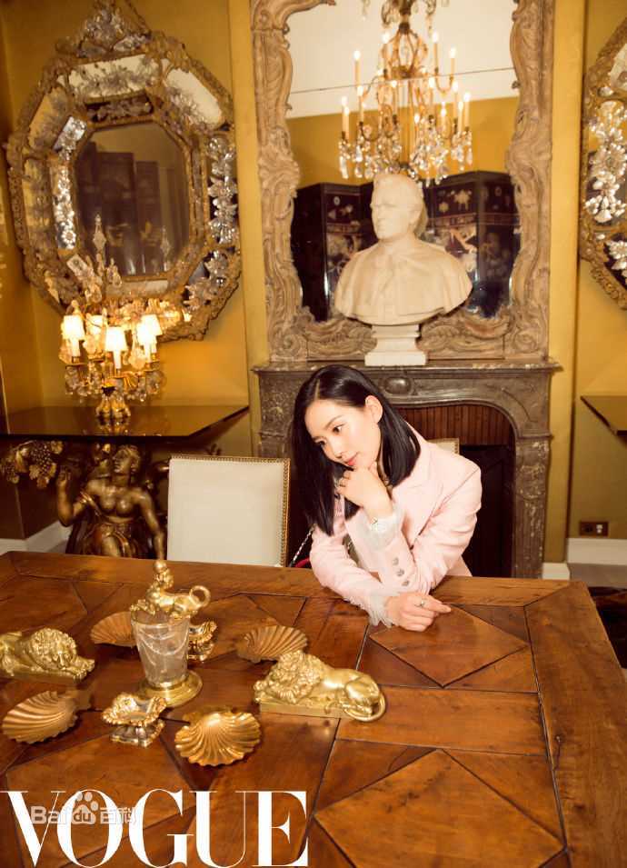 最优质刘诗诗(Liu Shishi)在《Vogue服饰与美容》中的相册