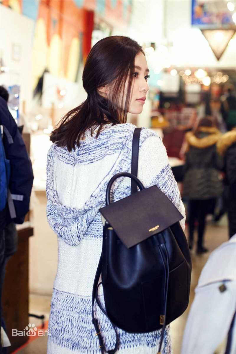 刘诗诗(Liu Shishi)纽约ToryBurch2018秋冬时装秀生活照