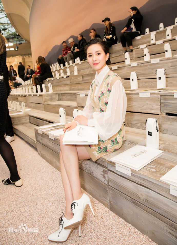 刘诗诗(Liu Shishi)香奈儿2017/18“古典的现代性”早春度假系列成都发布会图片图册