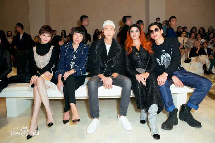 刘诗诗(Liu Shishi)香奈儿2017/18“古典的现代性”早春度假系列成都发布会图片图册