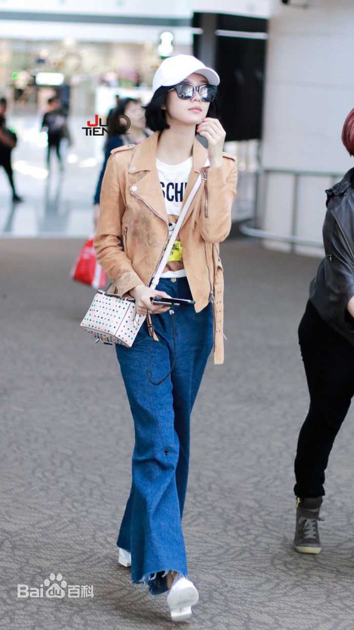 刘诗诗(Liu Shishi)机场路透生活照相册