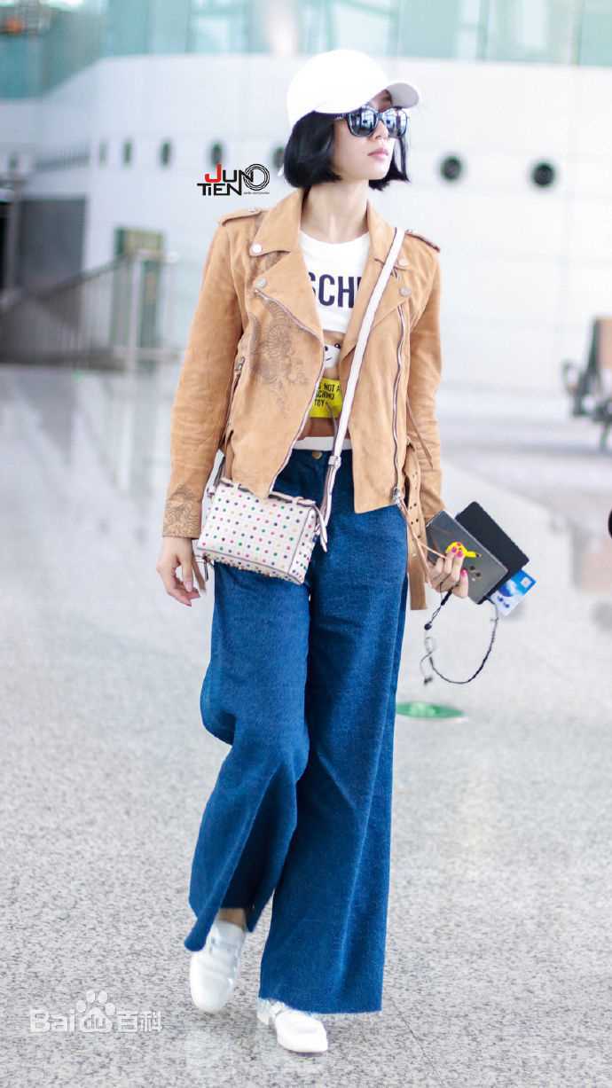 刘诗诗(Liu Shishi)机场路透生活照相册