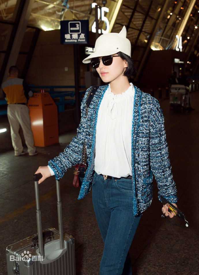 刘诗诗(Liu Shishi)机场路透生活照相册