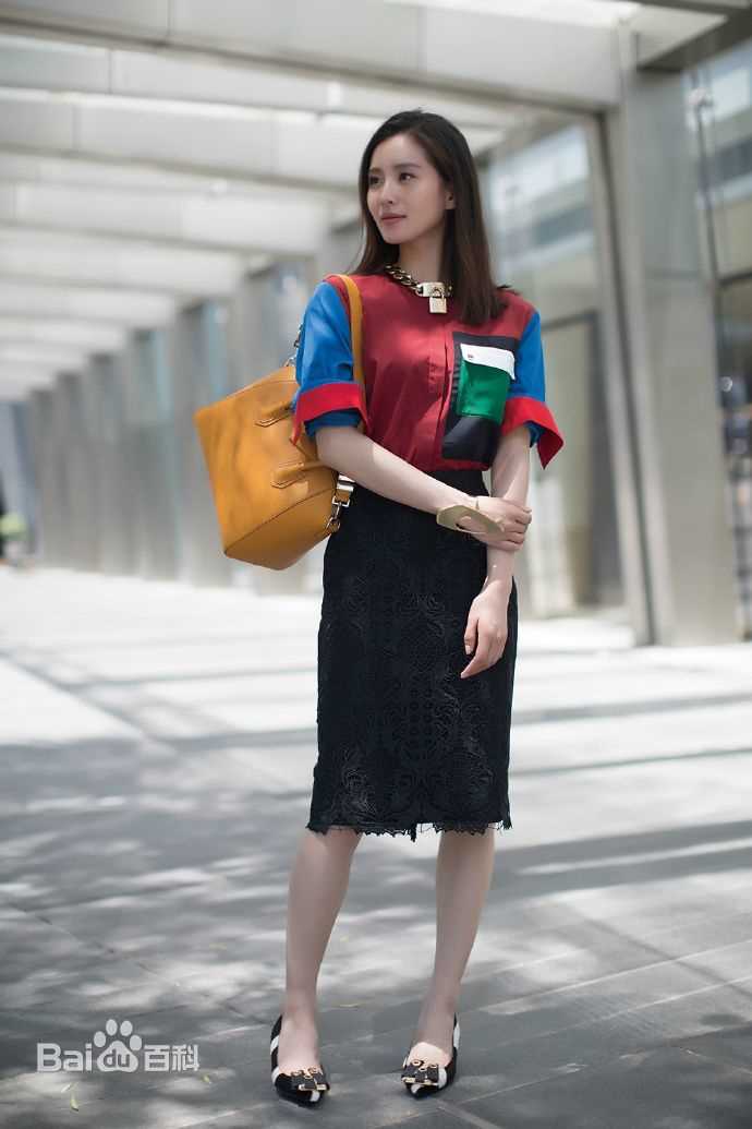 刘诗诗(Liu Shishi)在《FireBible》中的