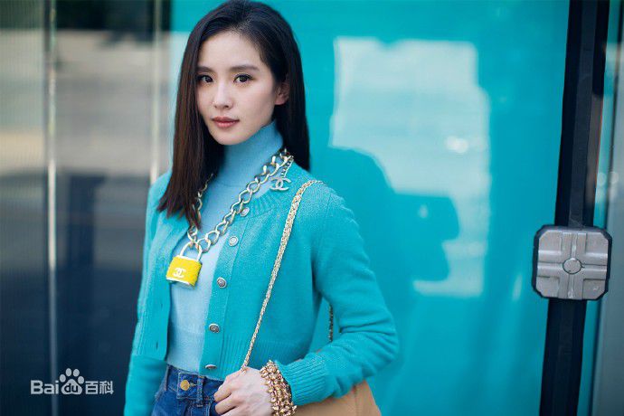 刘诗诗(Liu Shishi)在《FireBible》中的