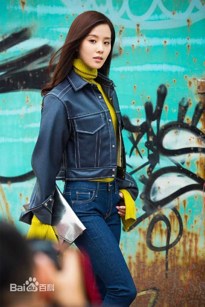 刘诗诗(Liu Shishi)在《FireBible》中的