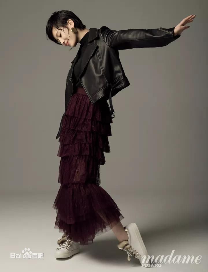 最全刘诗诗(Liu Shishi)在《madameFigaro》中的相册