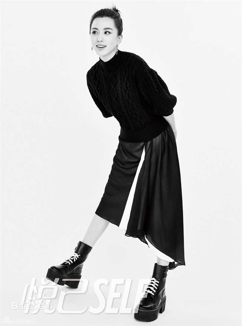 刘诗诗(Liu Shishi)在《悦己SELF》16年8月刊中的