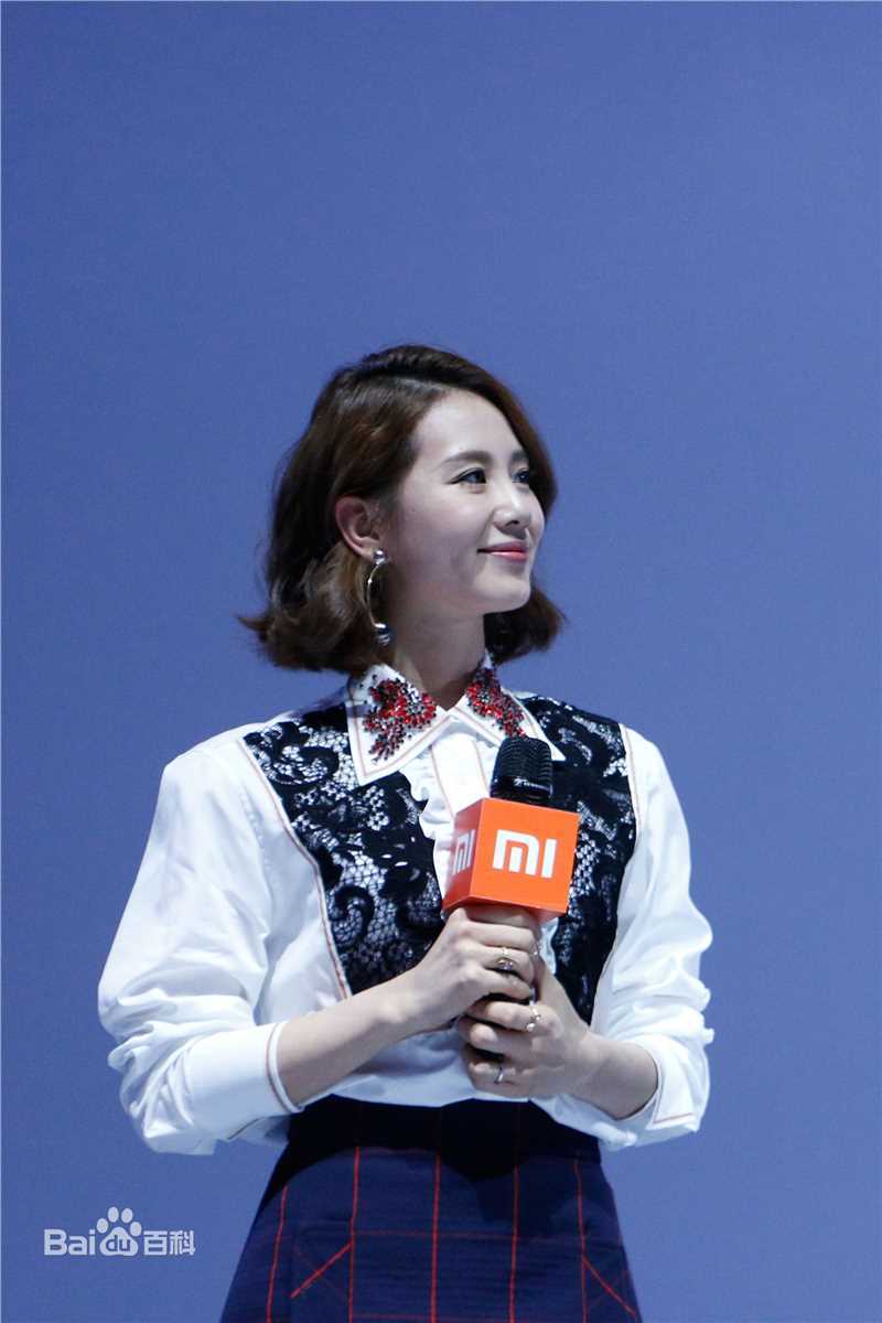 刘诗诗(Liu Shishi)红米代言新款发布会图册