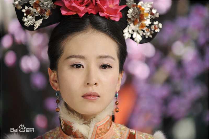 刘诗诗(Liu Shishi)在《步步惊心》饰马尔泰·若曦张晓中的