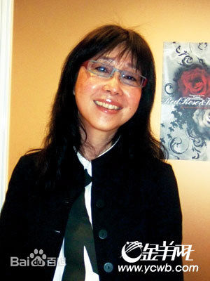 张婉婷日常照壁纸壁纸