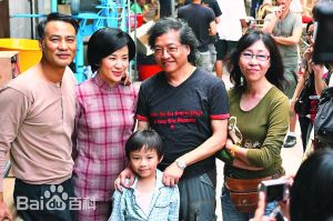 张婉婷与罗启锐素颜照相册