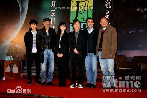 张婉婷与罗启锐素颜照相册