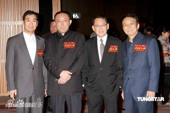 黄建新导演图册图册