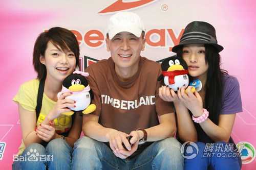 曹保平(Cao Baoping)出席活动素颜照相册