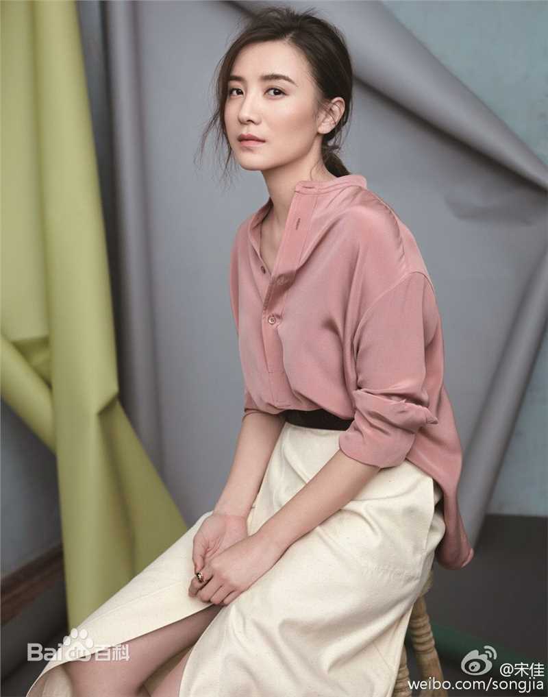 宋佳(Song Jia)瑞丽伊人风尚2016年3月刊生活照