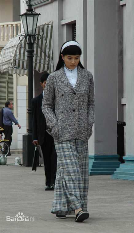 宋佳(Song Jia)在2008年《最后的较量》 饰林茶茶来自吧中的