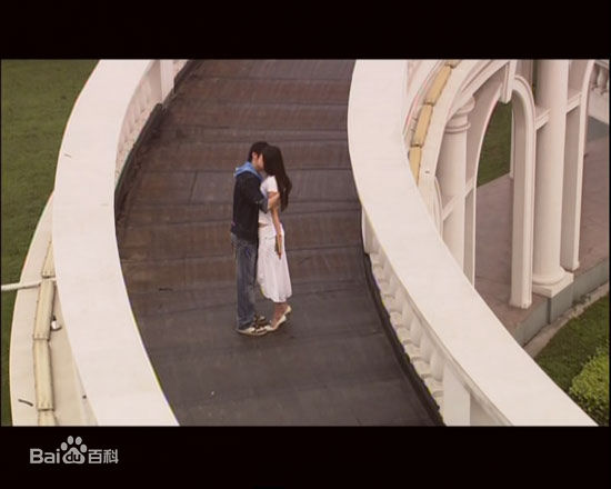 最新宋佳(Song Jia)在2006年 《谈谈心恋恋爱》饰演林巧儿中的壁纸