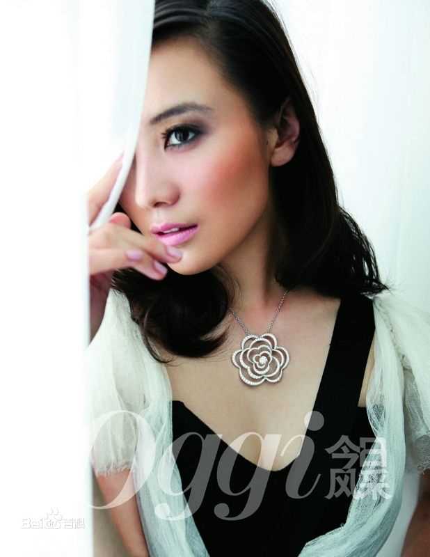 宋佳(Song Jia)的各种杂志摄影