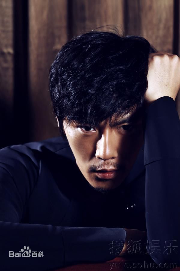 最新秦昊性感图片