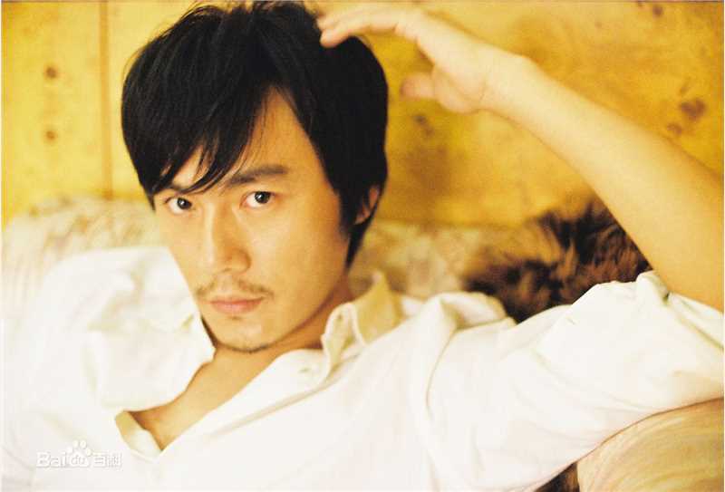 最新秦昊性感图片