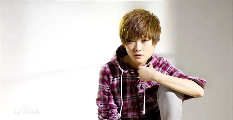 李宇春(Chris Lee)最新代言合作图集