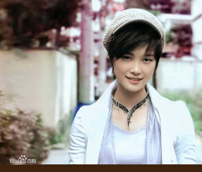 李宇春(Chris Lee)最新代言合作图集