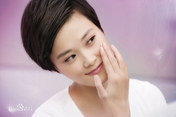 李宇春(Chris Lee)最新代言合作图集