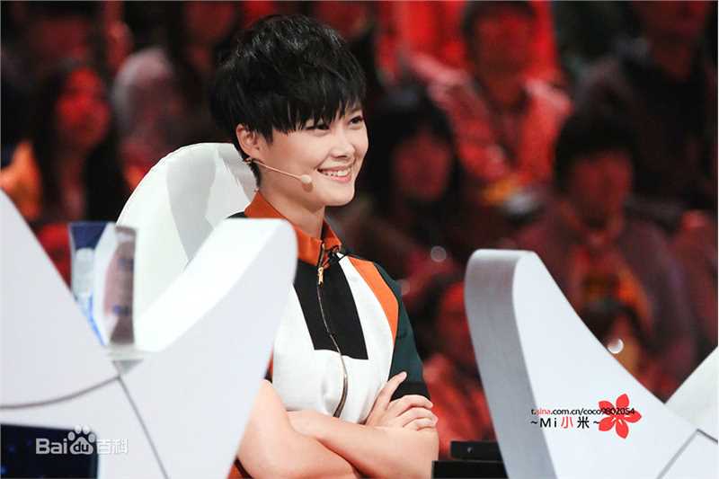 高清李宇春(Chris Lee)在担任2014《中国正在听》评委中的图集