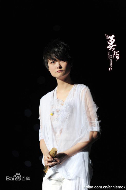 李宇春(Chris Lee)演唱会素颜照相册