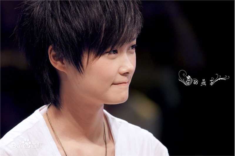 李宇春(Chris Lee)历年电视访谈壁纸壁纸