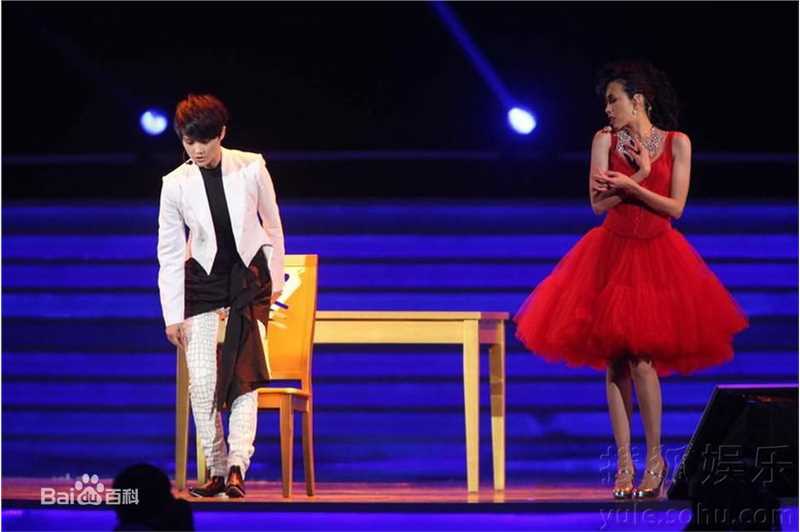 李宇春(Chris Lee)中歌榜流行音乐典礼壁纸壁纸