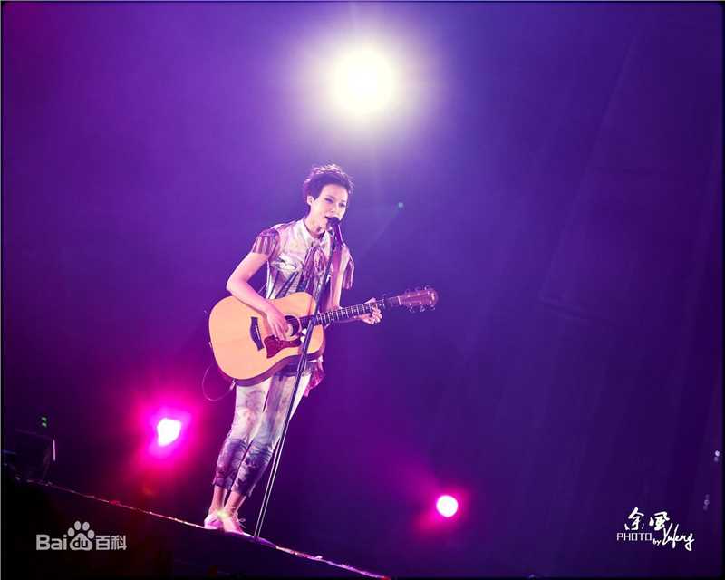 李宇春(Chris Lee)20121110疯狂世界巡演-武汉站前后照片