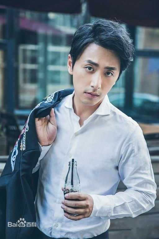 最优质罗宏明生活照