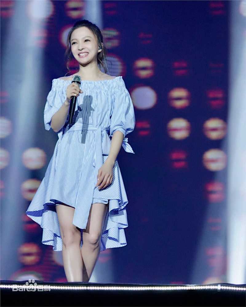 张韶涵(Angela Chang、Angela Zhang)公益慈善会壁纸壁纸