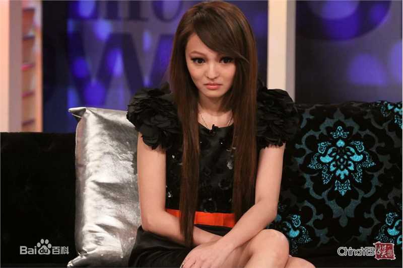 最新张韶涵(Angela Chang、Angela Zhang)精彩图册