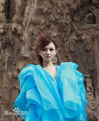 最新张韶涵(Angela Chang、Angela Zhang)精彩图册