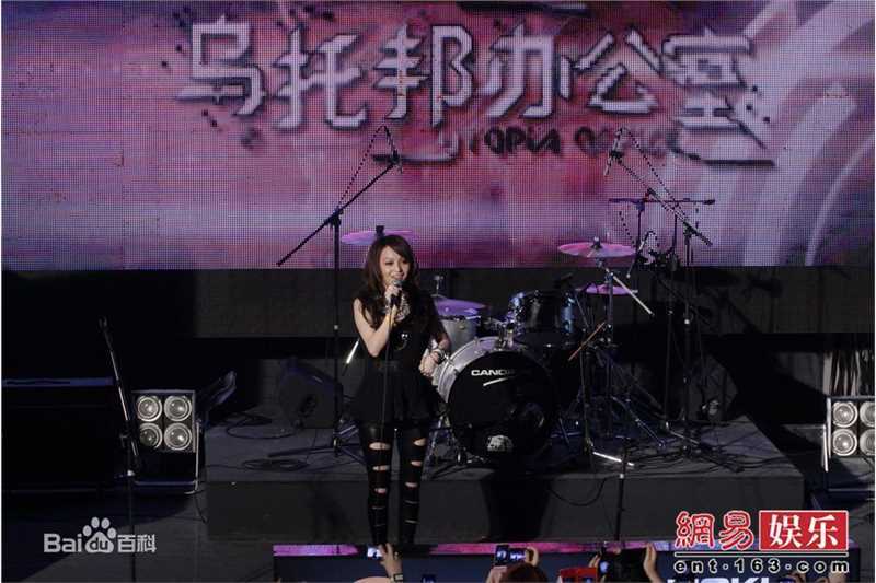 最新张韶涵(Angela Chang、Angela Zhang)精彩图册