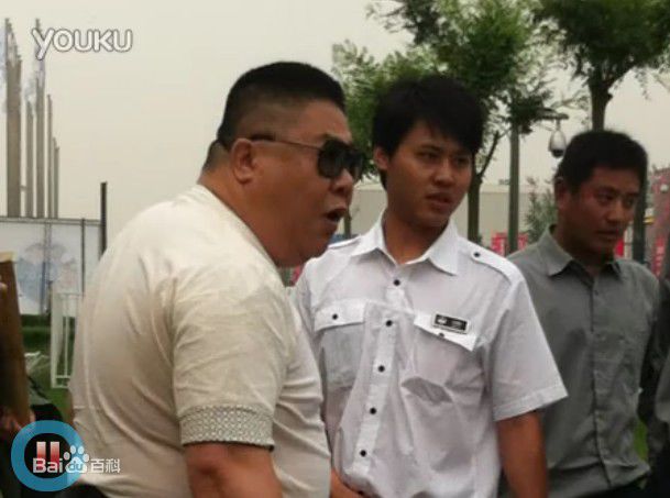 刘金山与保安壁纸壁纸