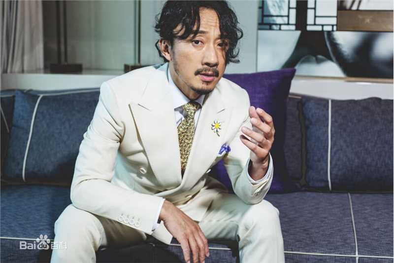 赵立新(lixinzhao)最新雅痞图集