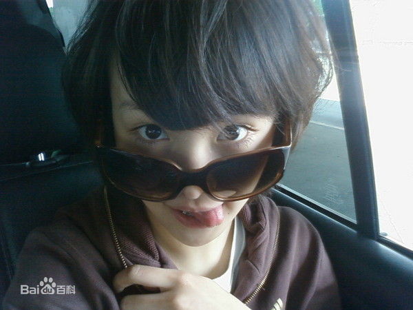 郑爽(Zheng Shuang)早期前后照片