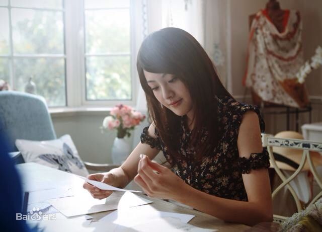 最新郑爽(Zheng Shuang)在《胜女的代价2》中的图集