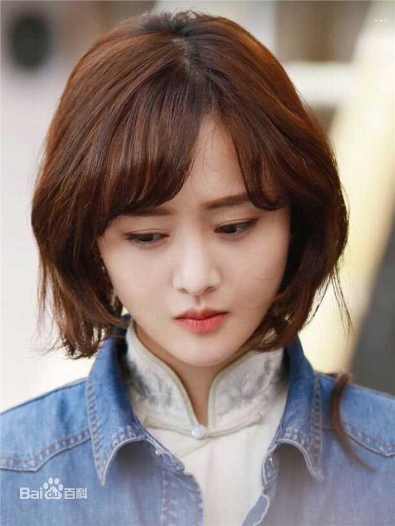 郑爽(Zheng Shuang)在《翡翠恋人》饰沈晨曦中的