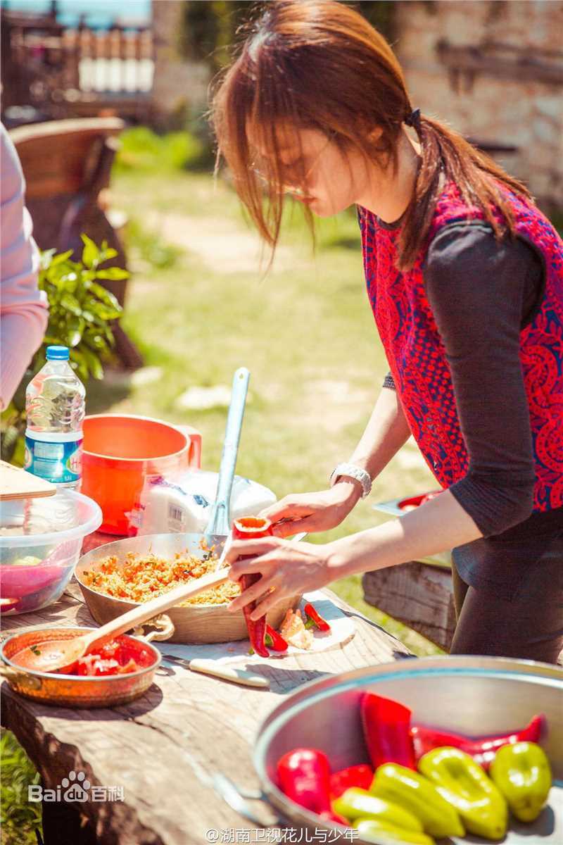 郑爽(Zheng Shuang)在《花儿与少年第二季》中的