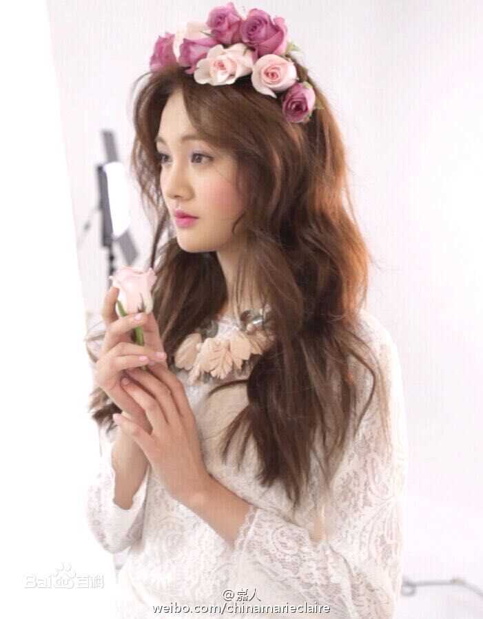 高清郑爽(Zheng Shuang)在《嘉人美妆Beauty+》中的图集