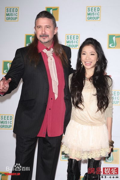 最新郭书瑶精彩图册