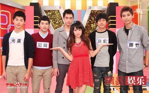 最新郭书瑶精彩图册